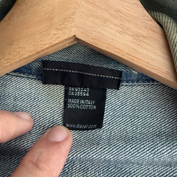 VINTAGE Diesel Denim Jacket - Picture 4 of 5
